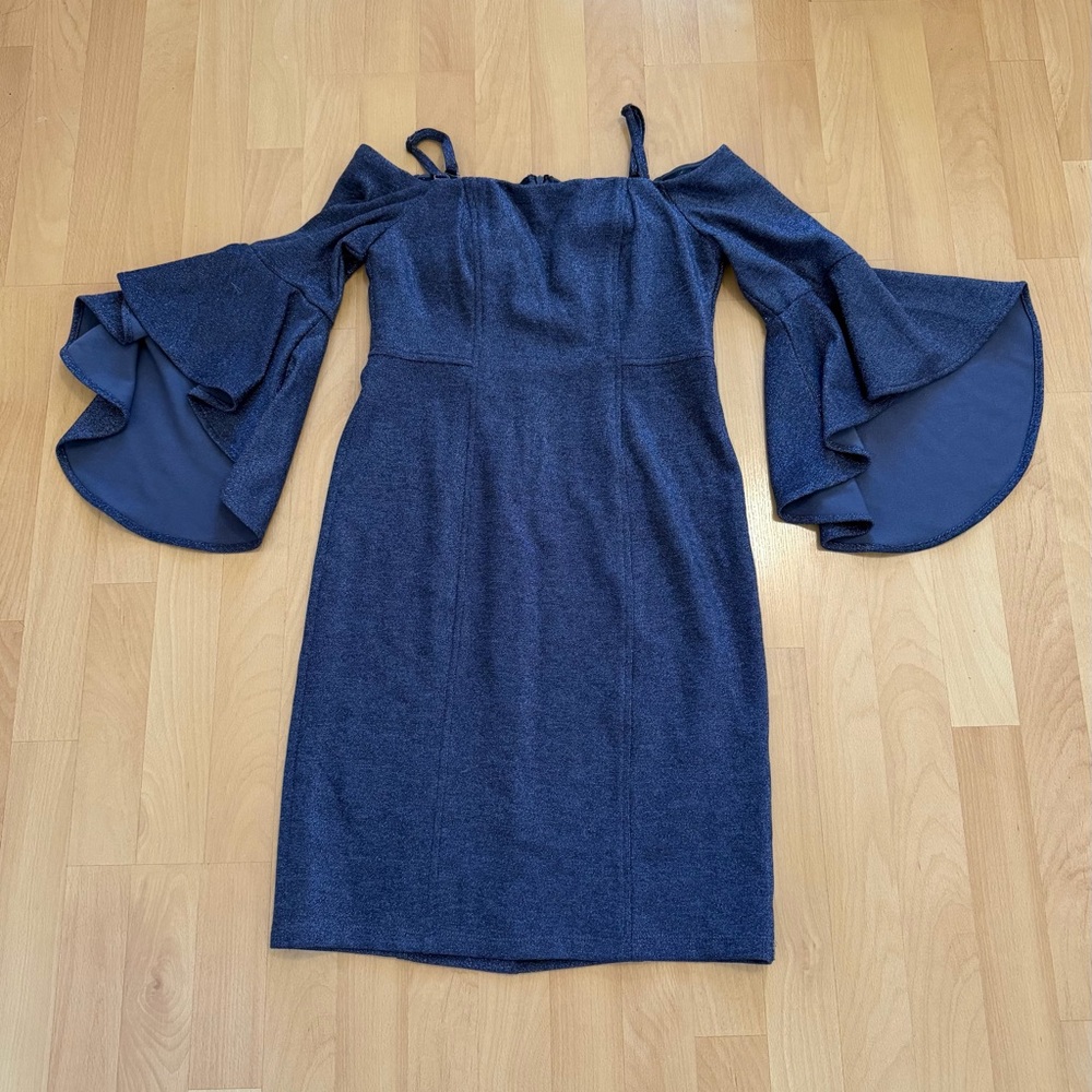 R&M RICHARDS Women's Off The Shoulder Metallic Sheath Size 4 Petite NWT